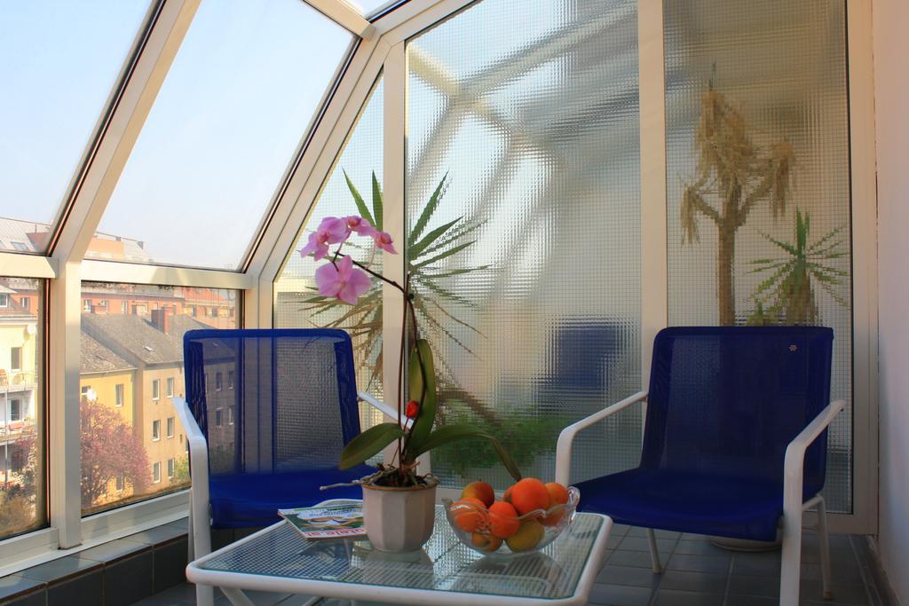 Dom Hotel Linz Exterior photo